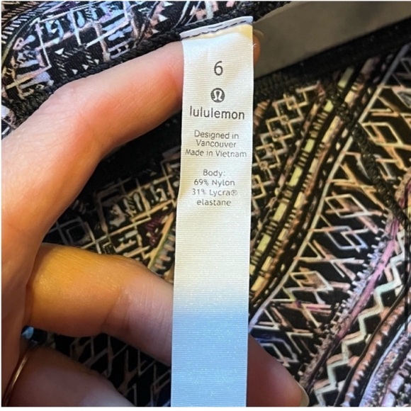 Lululemon Wunder Under High-Rise Tight Full-On Luxtreme 28" Tribal Pace six (6) - Picture 6 of 10